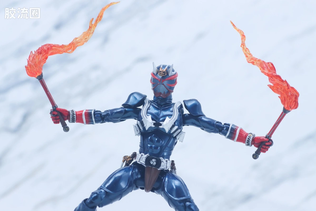 SHF 真骨雕假面骑士系列 假面骑士响鬼 20th Anniversary Ver. - 图片